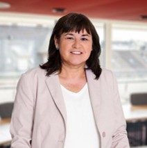 Claudia Oberle